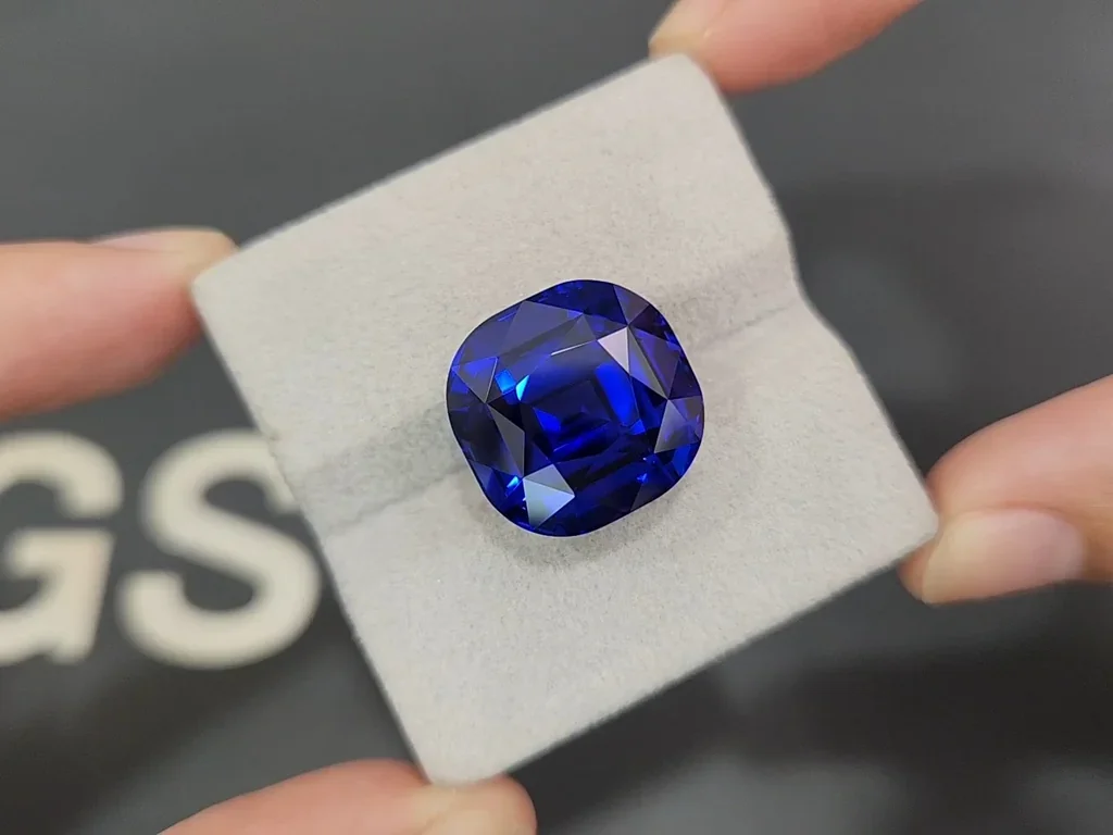 Gran zafiro azul real de talla cojín de 30,67 quilates, Sri Lanka  Image №4