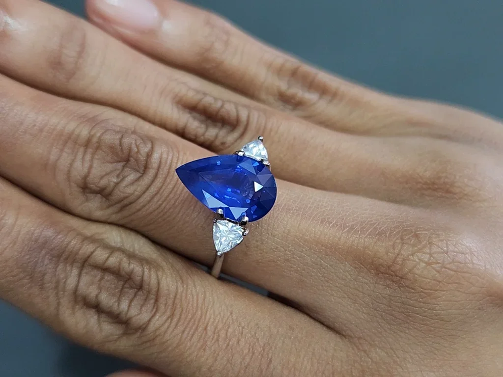 Blue sapphire pear cut 5.05 carats, Sri Lanka Image №5