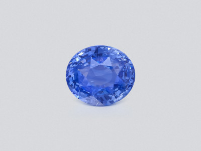 Blauer saphir im ovalschliff 5,00 karat, Sri Lanka photo