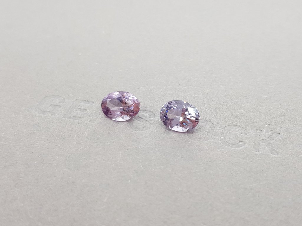 Delicate lavender pair of spinels 2.71 ct, Burma Image №3