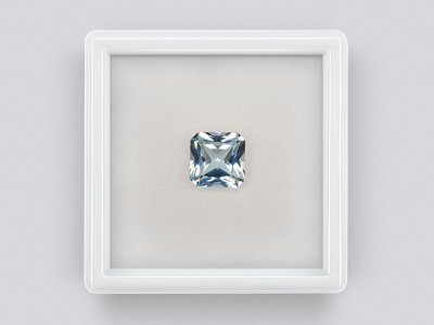 Aigue-marine taille radiante 1,72 carats, Afrique photo