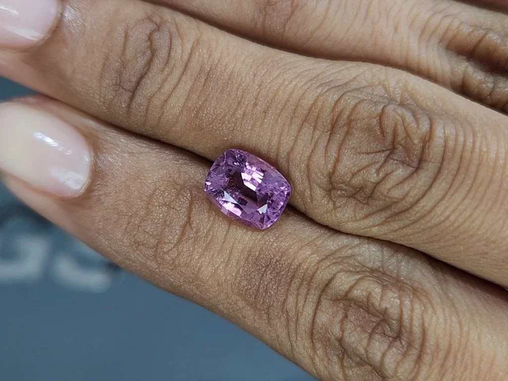 Tourmaline copper cushion cut 2.36 carats, Africa Image №2