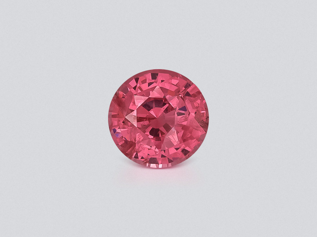 Machenge spinell rund geschliffen 3,00 karat, Tansania Image №1