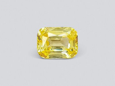 Unheated cushion cut yellow sapphire 8.63 carats, Sri Lanka photo