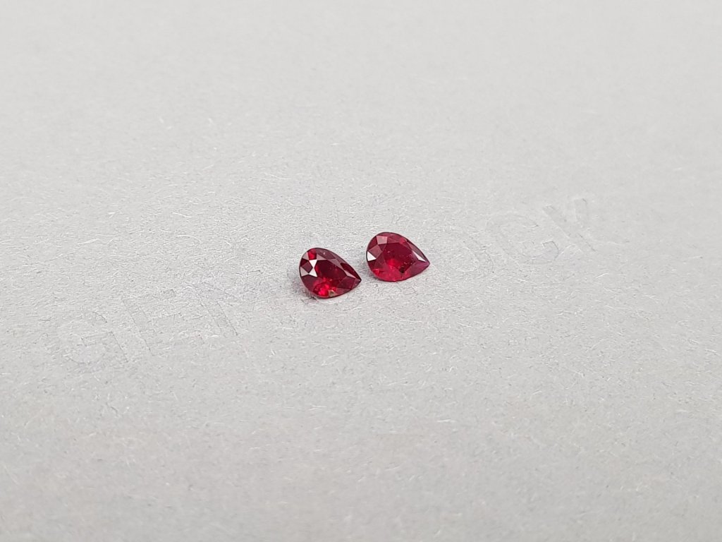 Pair of Pigeon's blood rubies in pear cut 0,71 ct, Madagascar Image №2