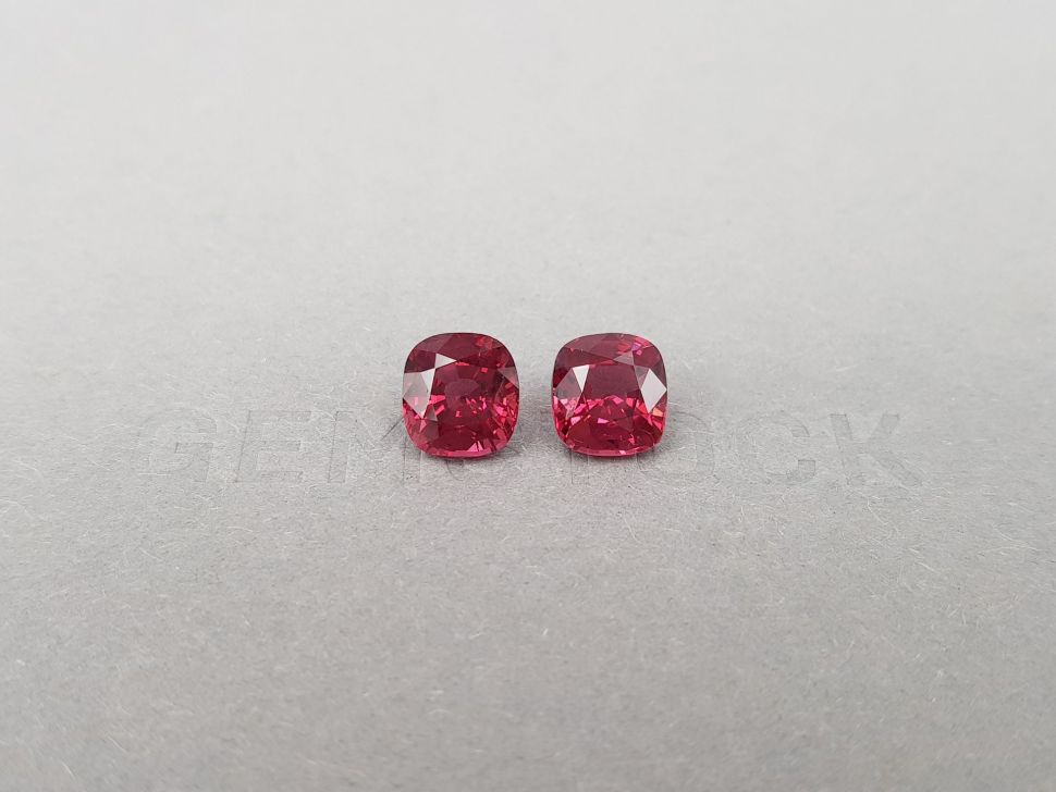 Pair of vivid red spinels in cushion cut 5.03 ct, Tanzania Image №1