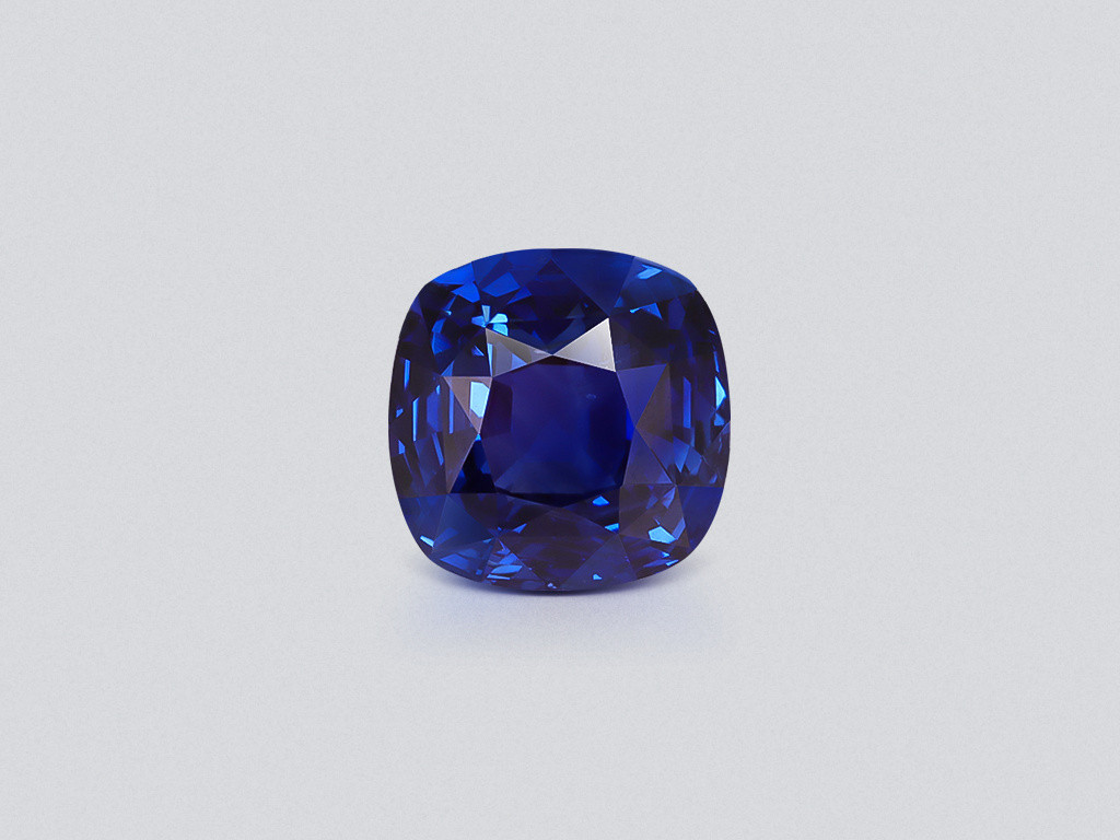Unheated sapphire Royal Blue cushion cut 7.09 carats, Madagascar Image №1