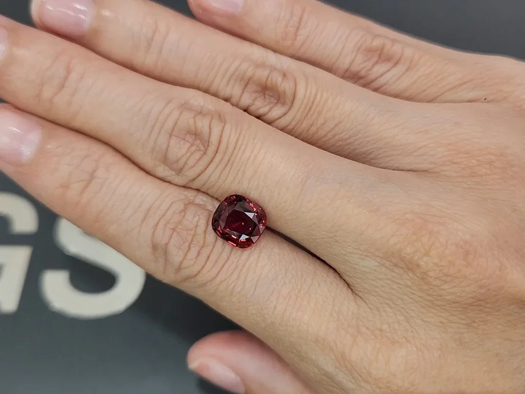 Unheated orange sapphire cushion cut 3.54 carats, Sri Lanka Image №2