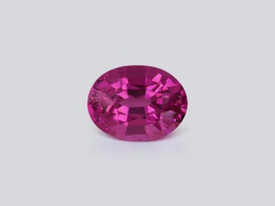 Tourmaline copper Hot Pink oval cut 2.15 carats, Africa photo