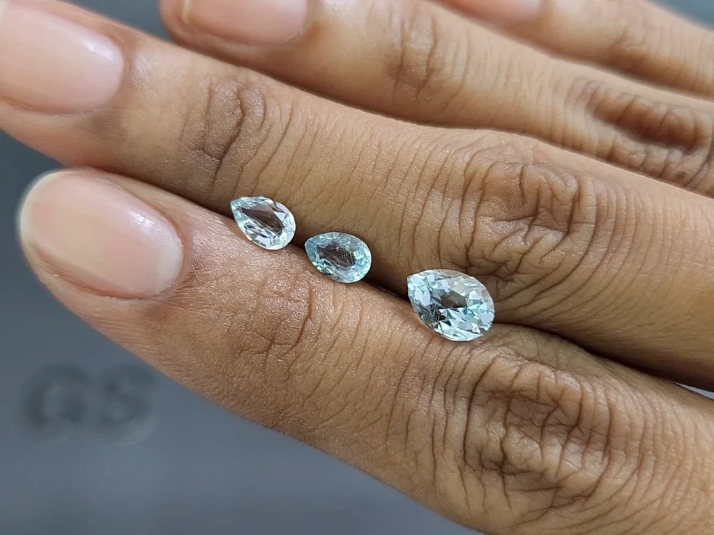 Ensemble aigues-marines taille poire, 1,96 carat, Madagascar Image №2