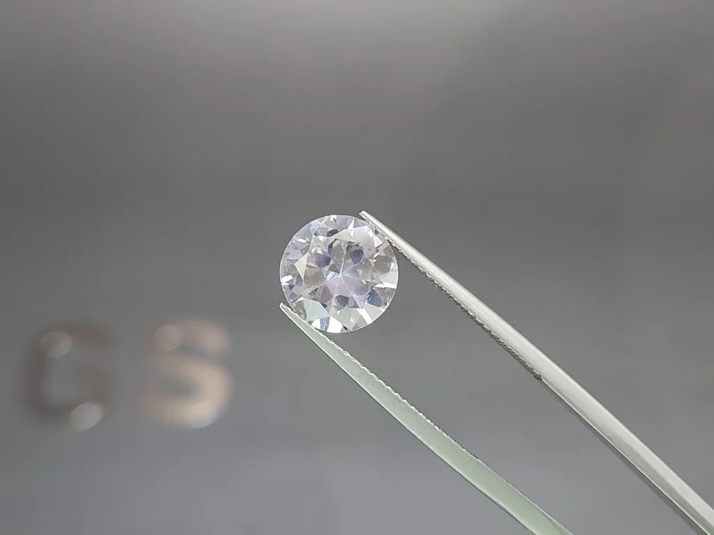 Saphir blanc de taille ronde 3,85 carats, Sri Lanka Image №3