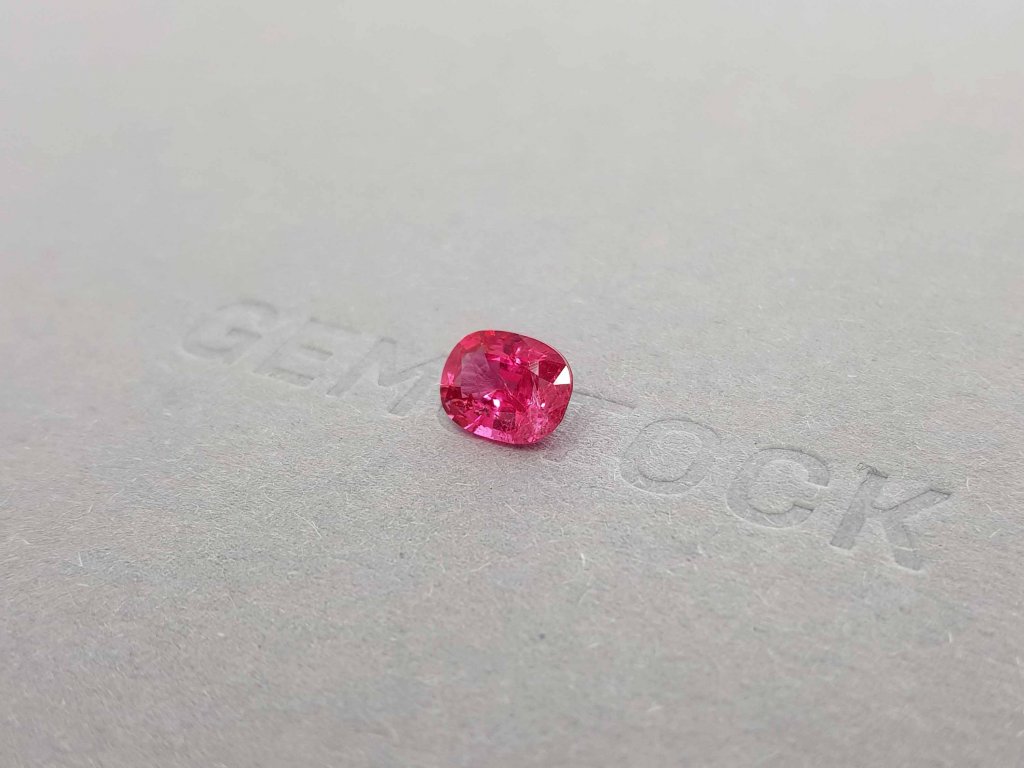 Bright pinkish red spinel Mahenge 1.70 ct, GFCO Image №2