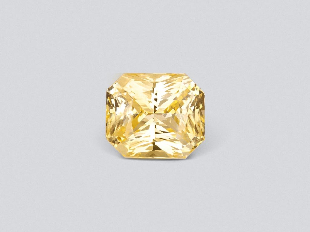 Unique untreated golden color sapphire in radiant cut 11.36 ct, Sri Lanka Image №1