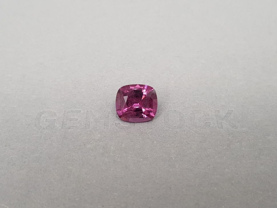 Intense pink spinel from Burma 4.48 ct Image №1