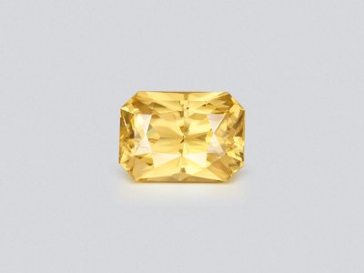 Golden yellow zircon from Sri Lanka 7.96 carats radiant cut photo