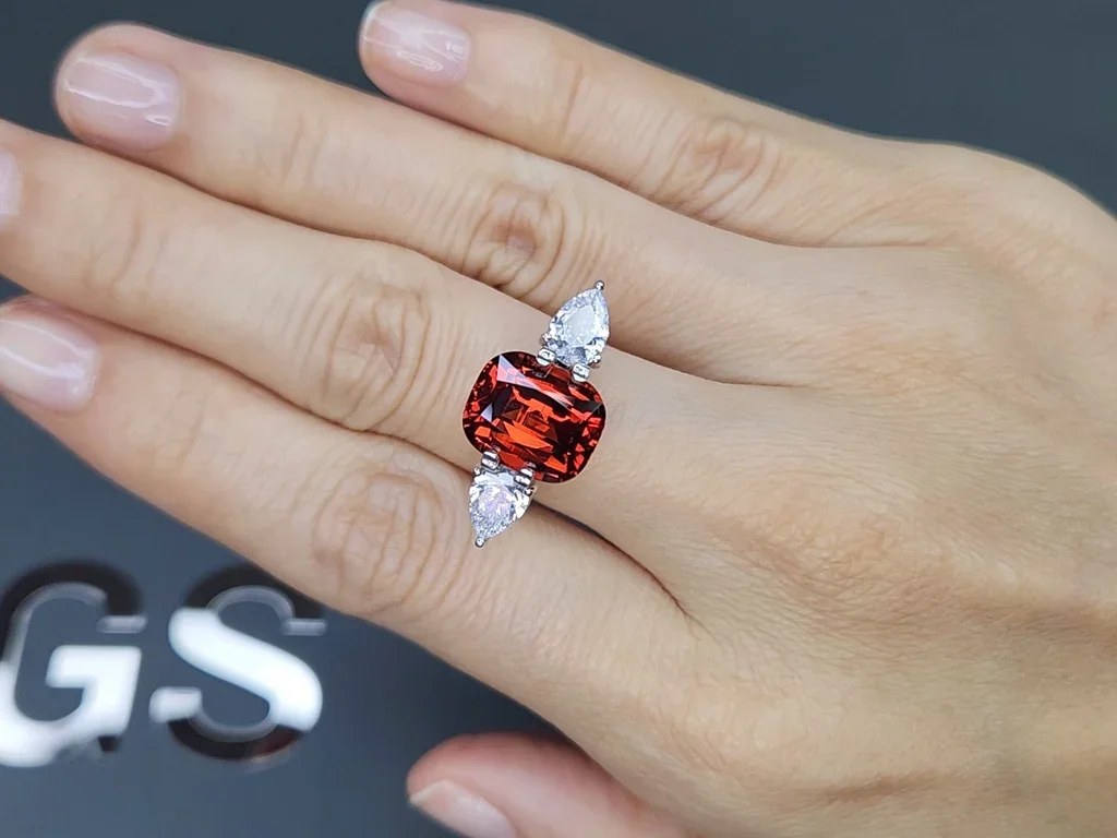 Spessartine garnet in cushion cut 8.06 carats, Africa Image №5