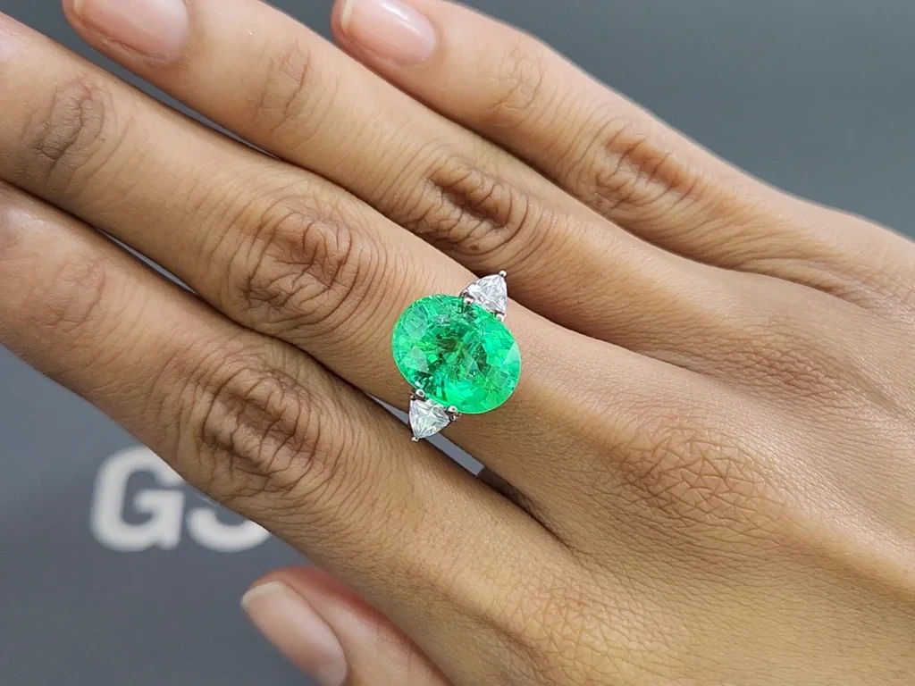 Turmalina Paraíba verde neón de talla ovalada de 7,55 quilates, Mozambique Image №5